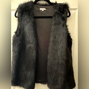 Black faux fur vest